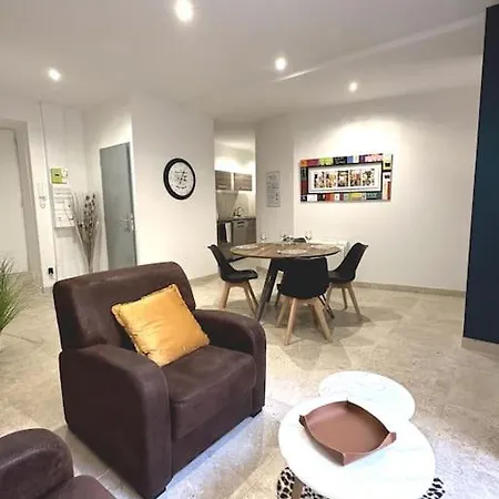 Centre - Parking Prive - Wifi Appartement